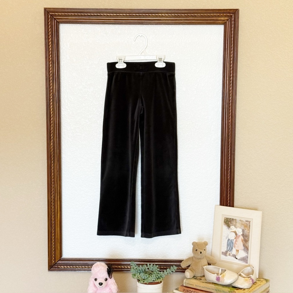 Circo EUC 2014 Black Velour Sweatpants Size 6 Ribbed Waist Bow Detail Flare Leg